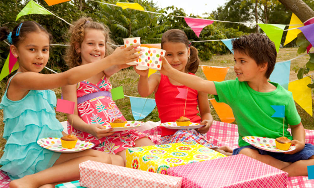 Tips about Organizing a Effective Magic Show For Your Children Birthday Celebration
